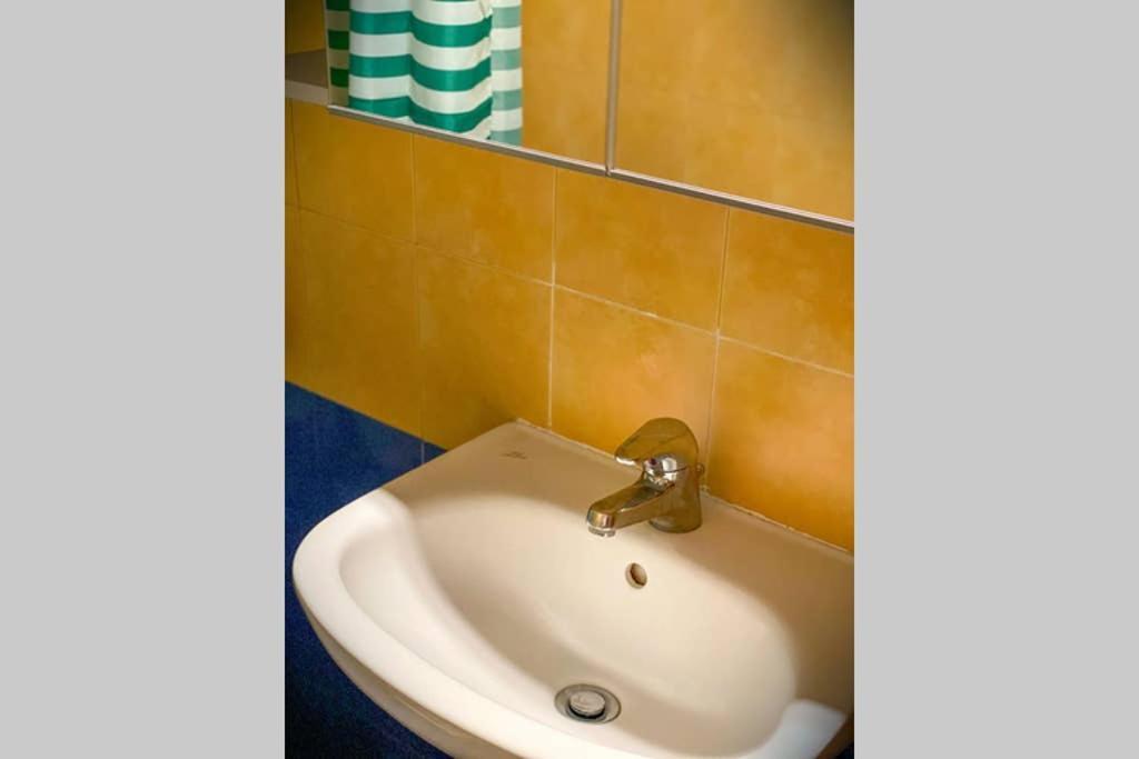 Art Decor Luxury Apartment Комотини Екстериор снимка